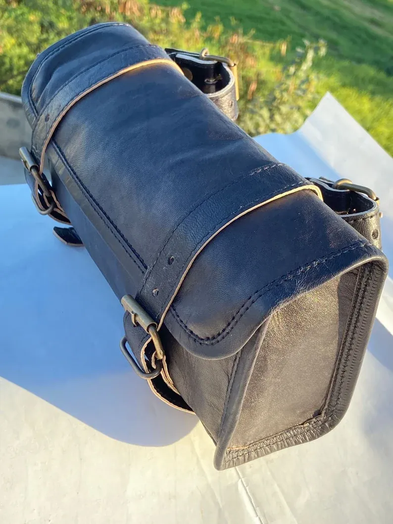 IndiFash Leather Motorcycle Black Side Round bags thumbnail 4