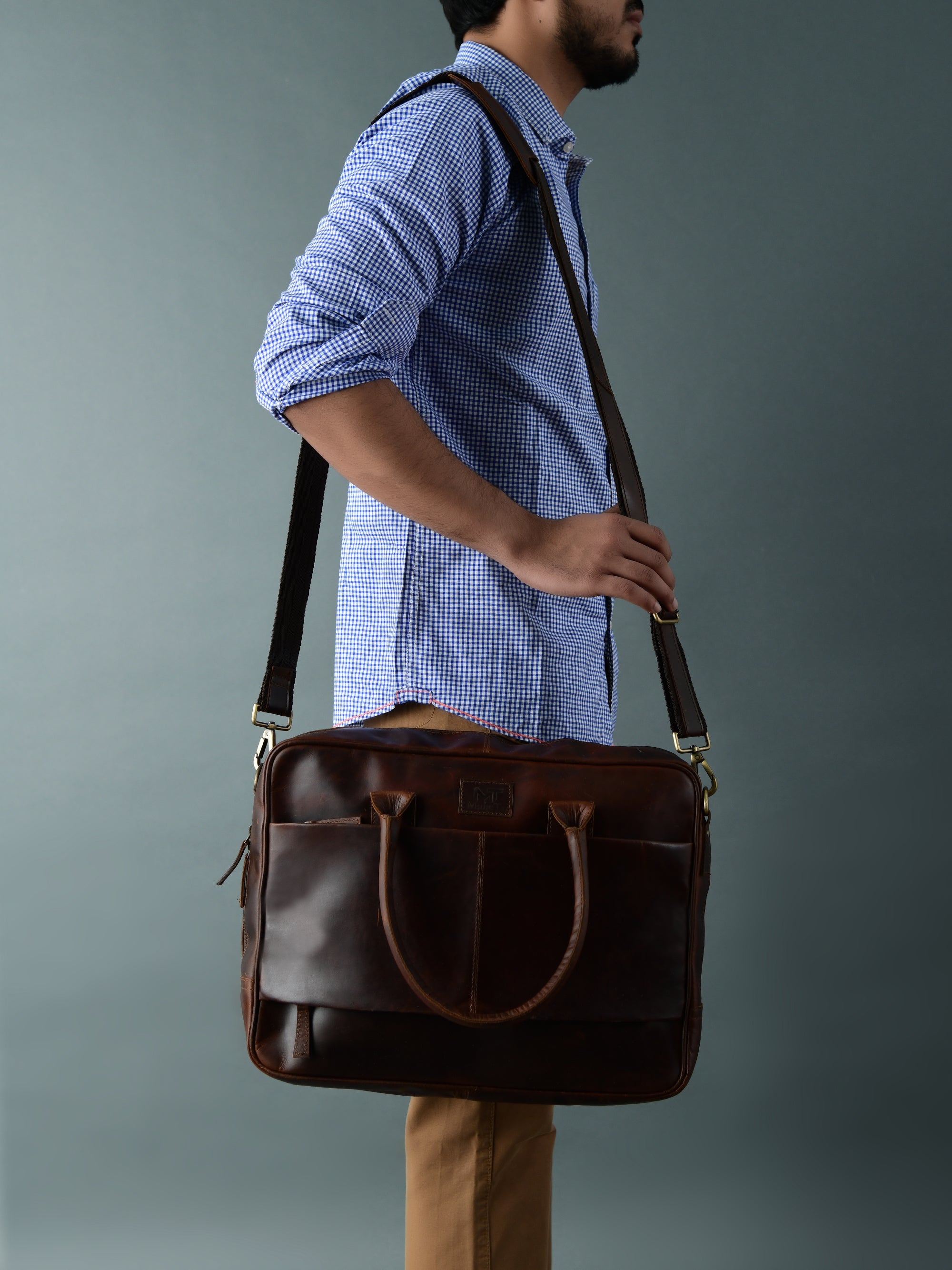 Crimson Contemporary Briefcase thumbnail 6