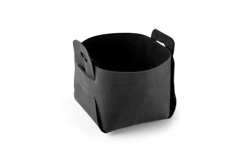 Distressed Leather Mini Storage Basket thumbnail 5