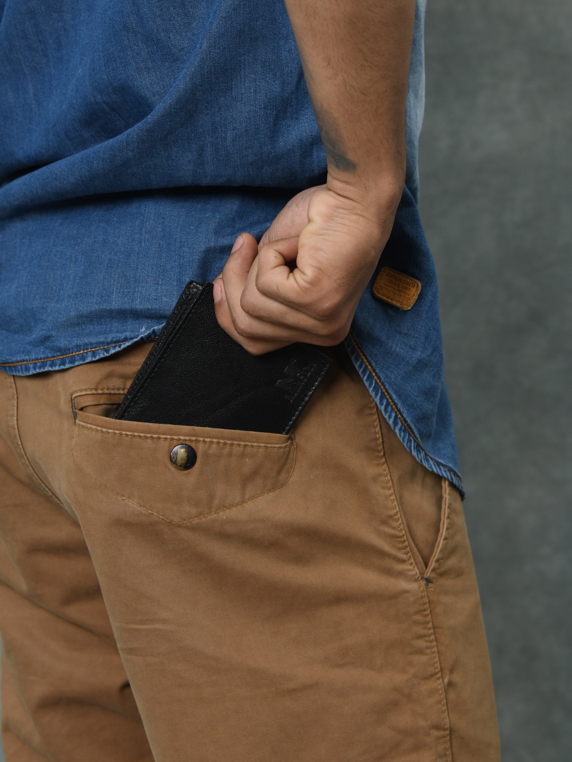 Donovan Mens Wallet thumbnail 4