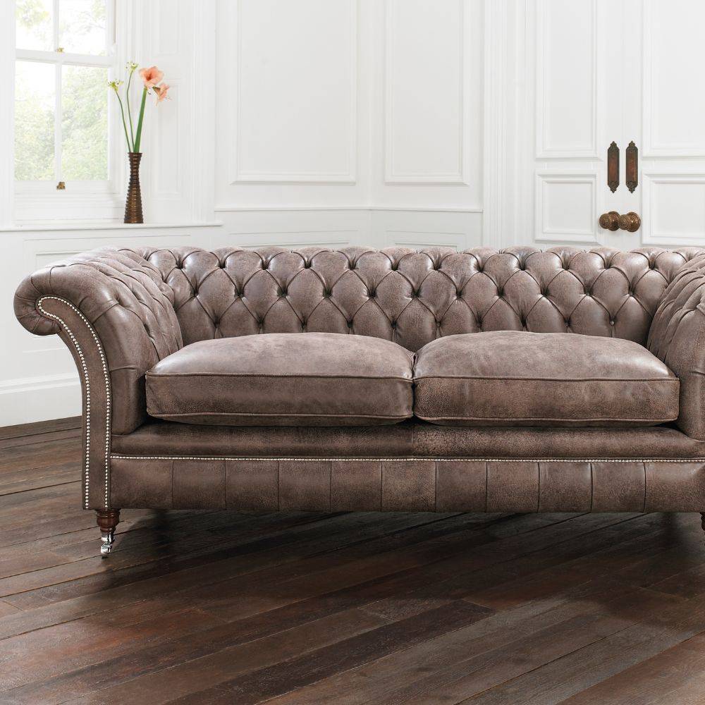 Drummond Tufted Leather Chesterfield Sofa thumbnail 5