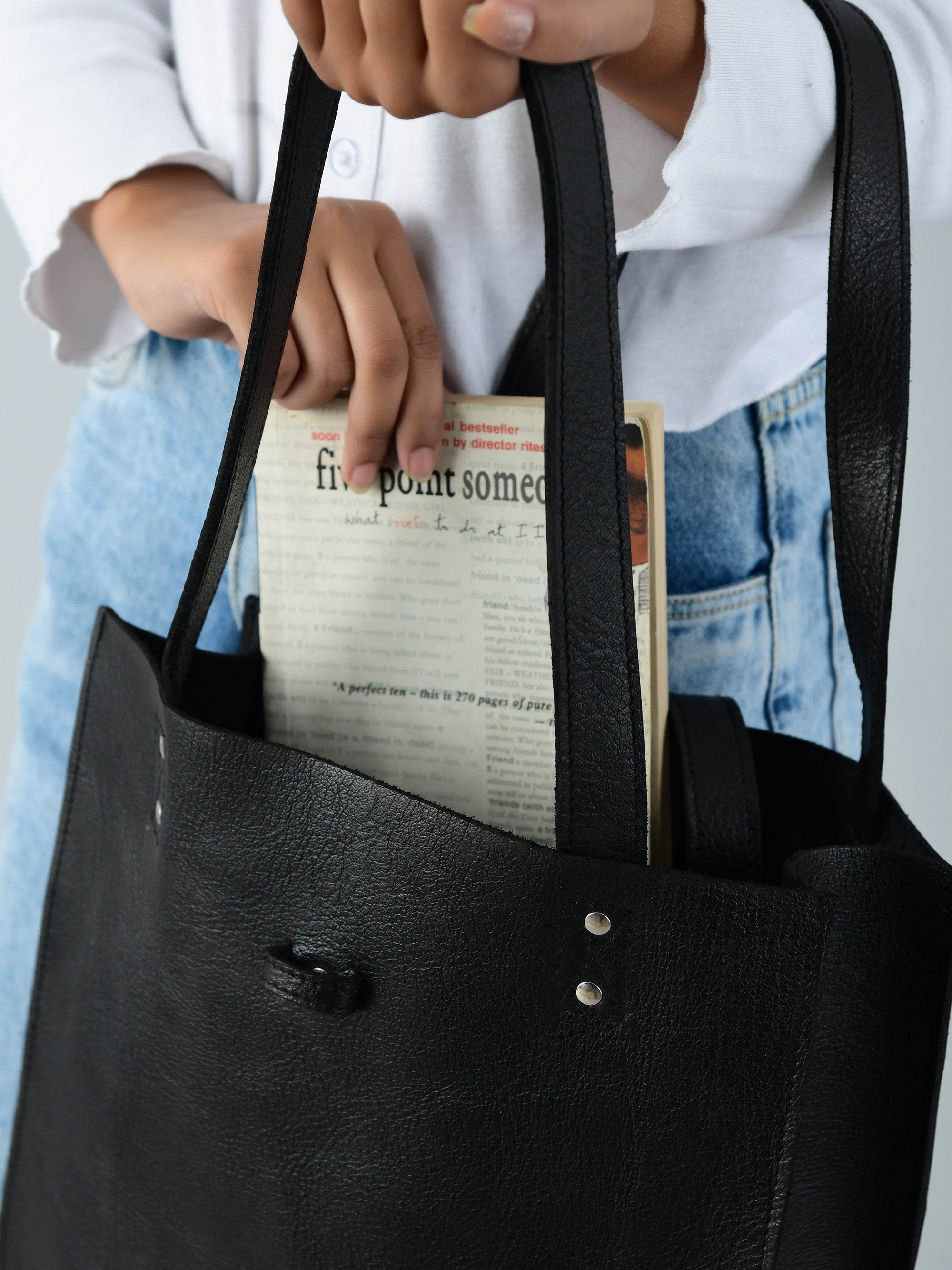 Ebony Elegance Leather Tote thumbnail 5