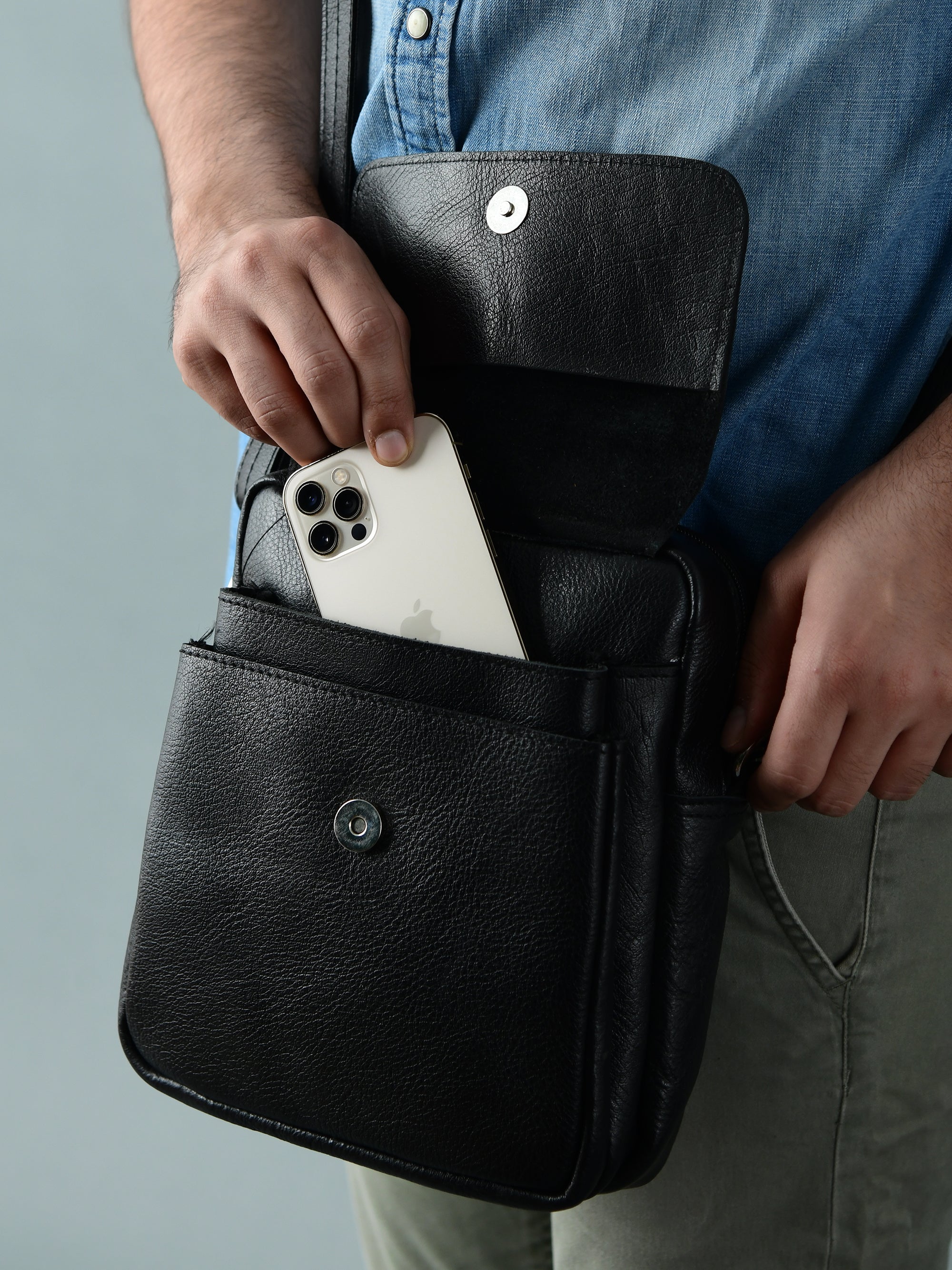 Enzo Black Side Messenger thumbnail 4