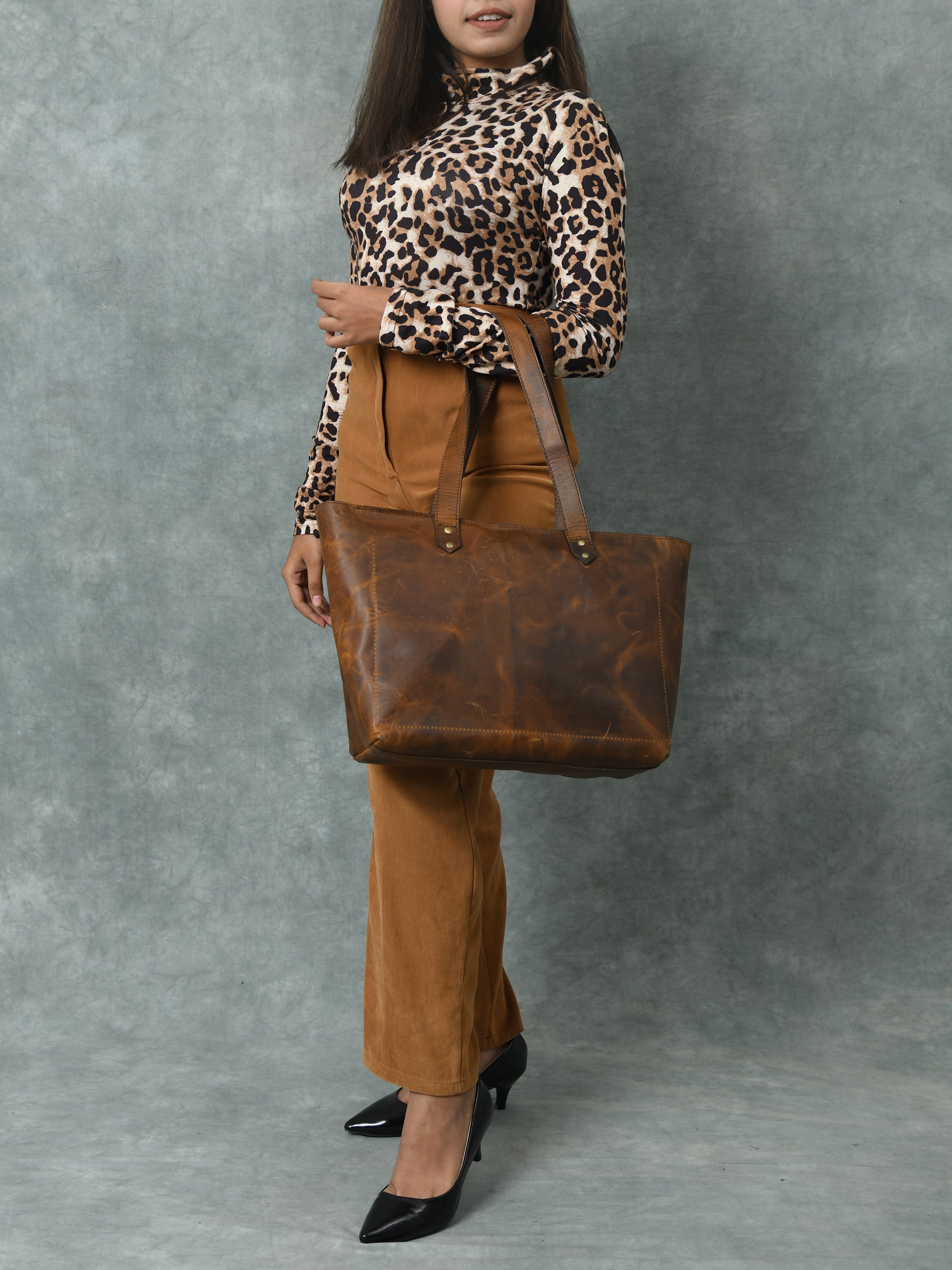 Essential Work Tote - Brown thumbnail 5