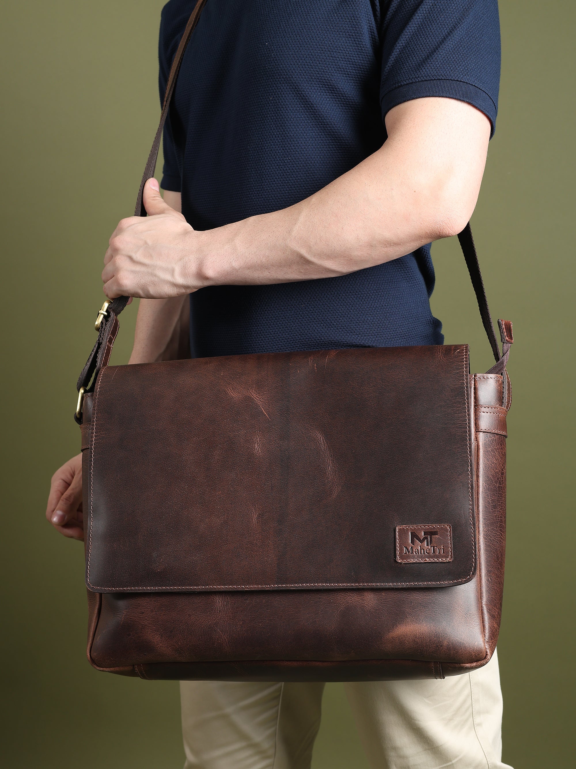 Genuine Sitka Leather Laptop Bag thumbnail 7