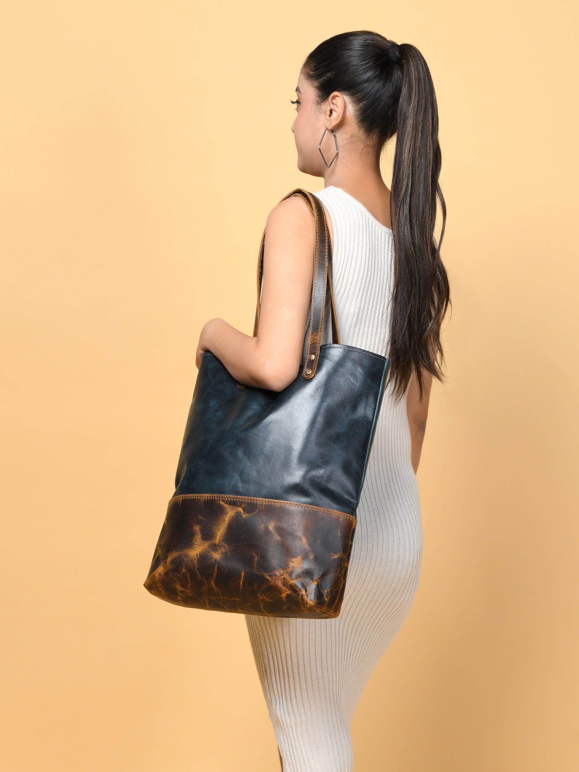 Green Women's Leather Tote thumbnail 11