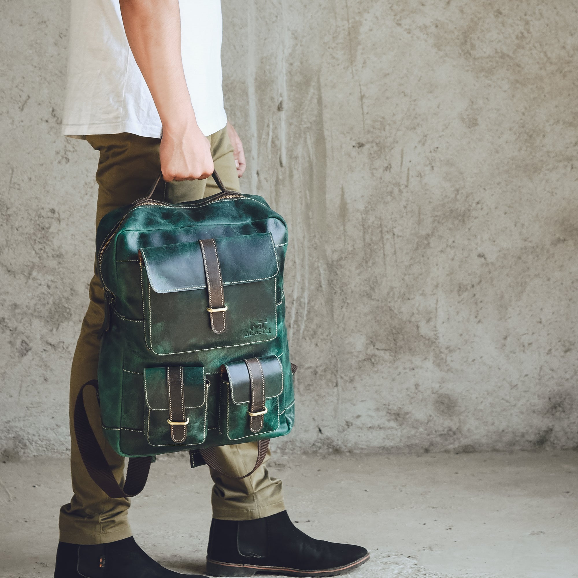 Greenfield Premium Leather Backpack thumbnail 5