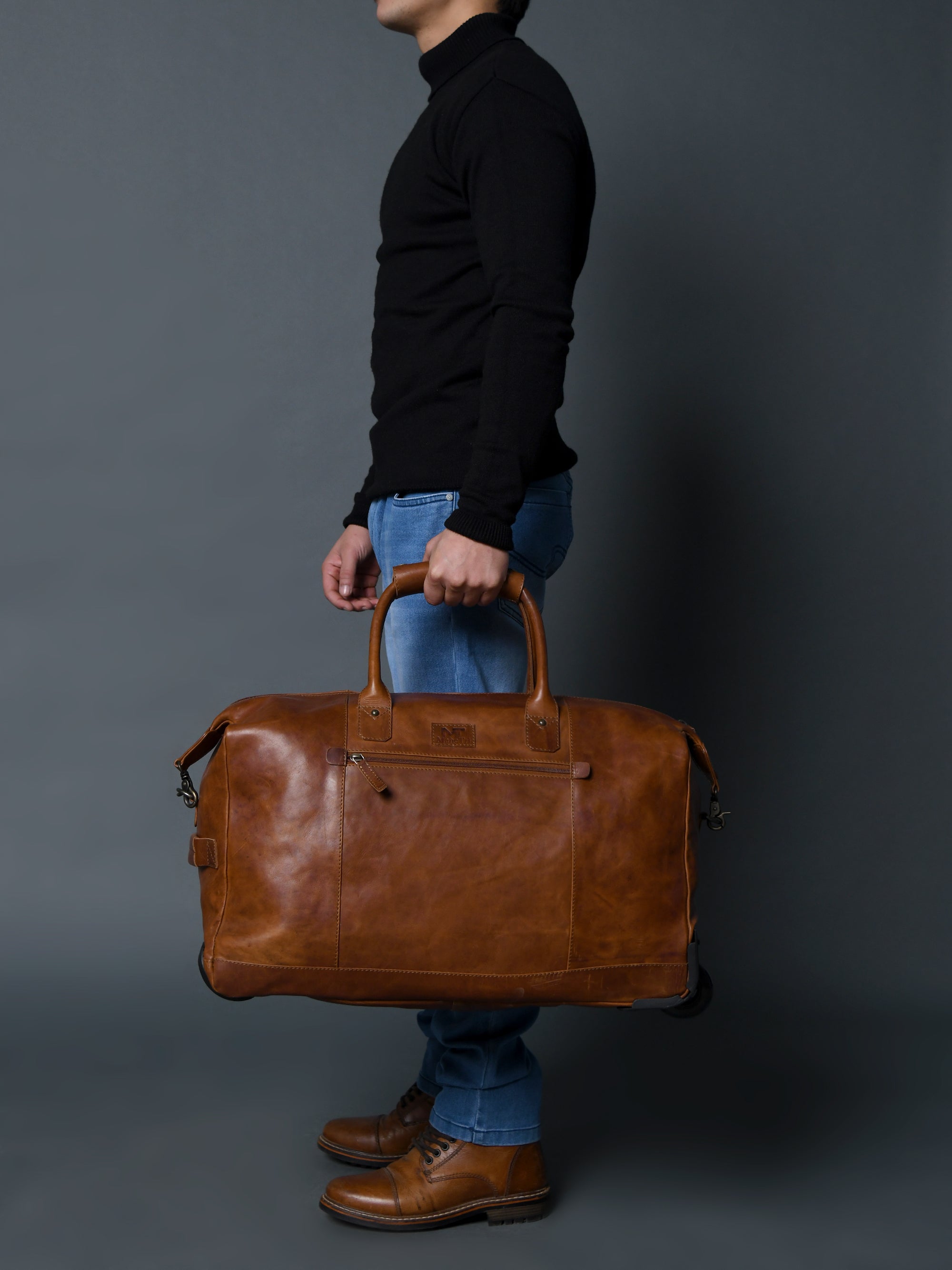 Harbor Leather Trolly Carry-On thumbnail 5