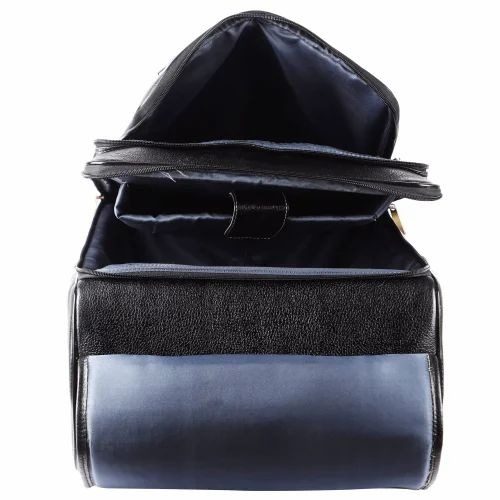 Leather Laguage Trolly Bag (Black) thumbnail 6