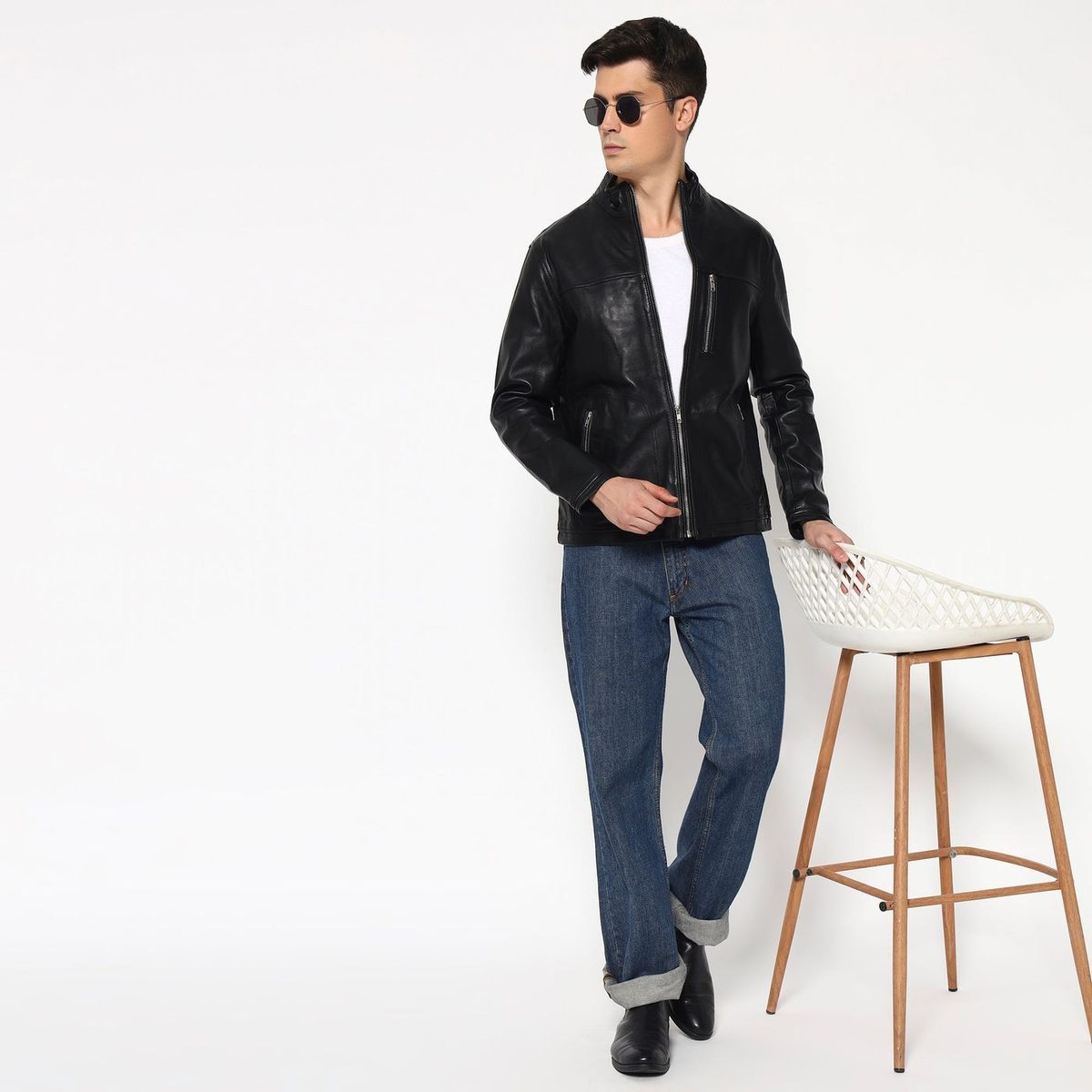 Luxe Black Men's Leather Jacket thumbnail 6