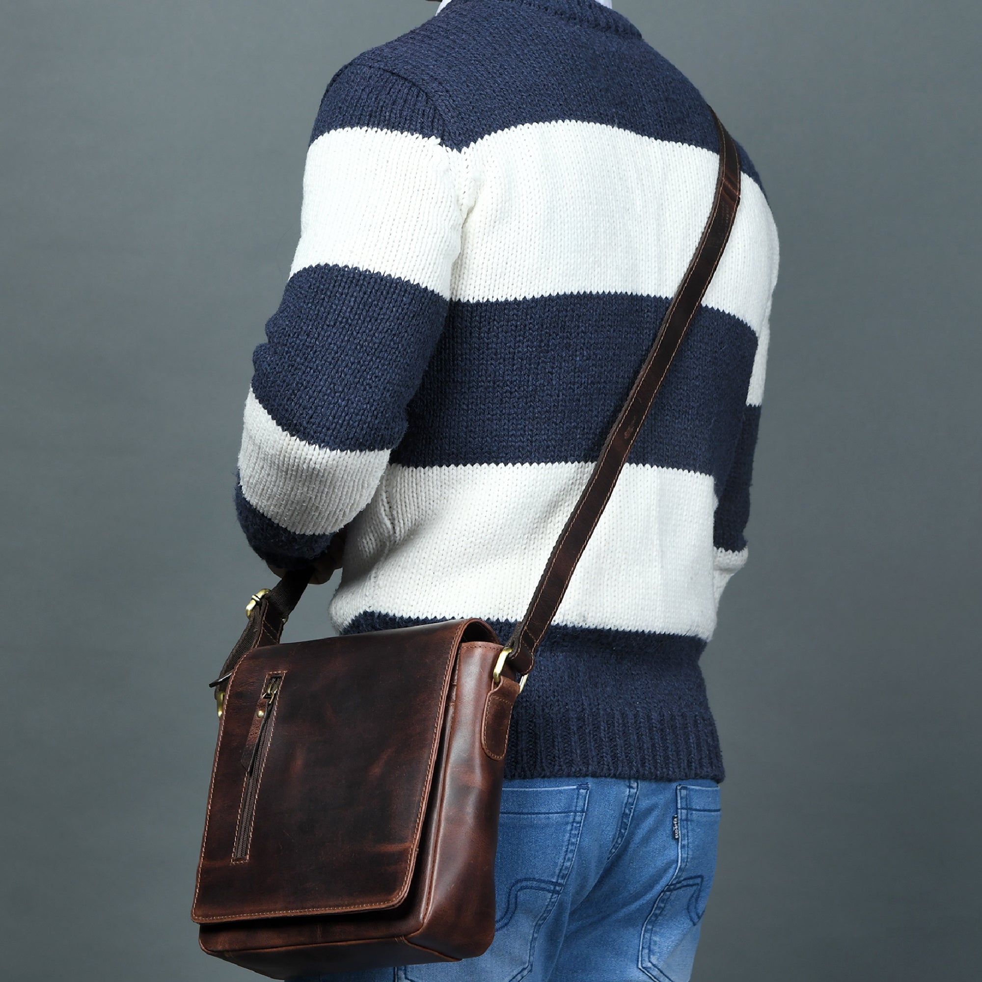 Mens Daily Messenger thumbnail 2