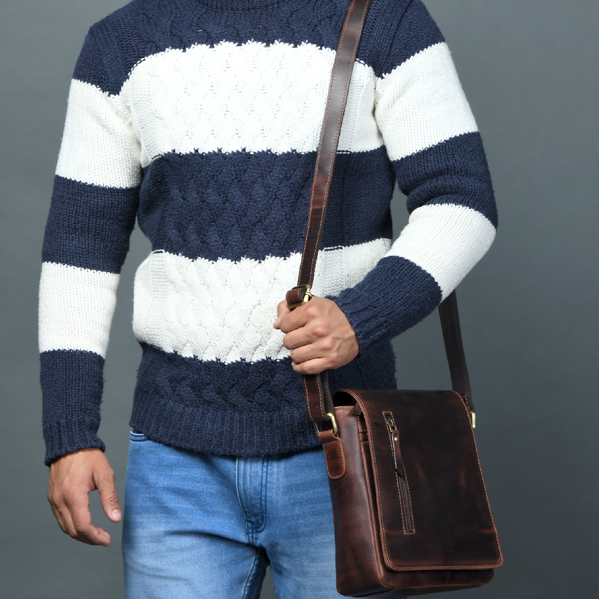 Mens Daily Messenger thumbnail 4