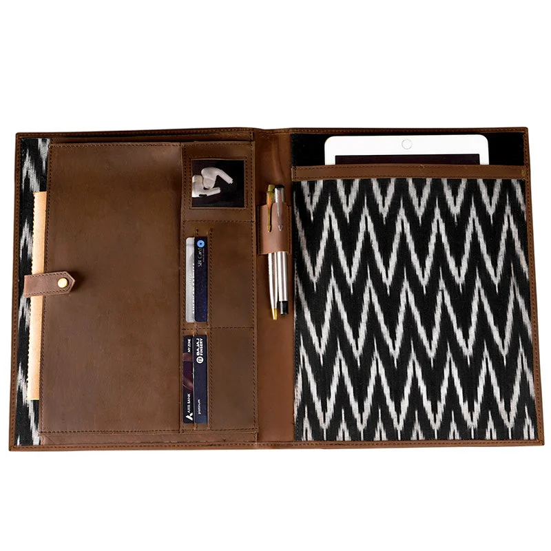 Opulent Resume Holder