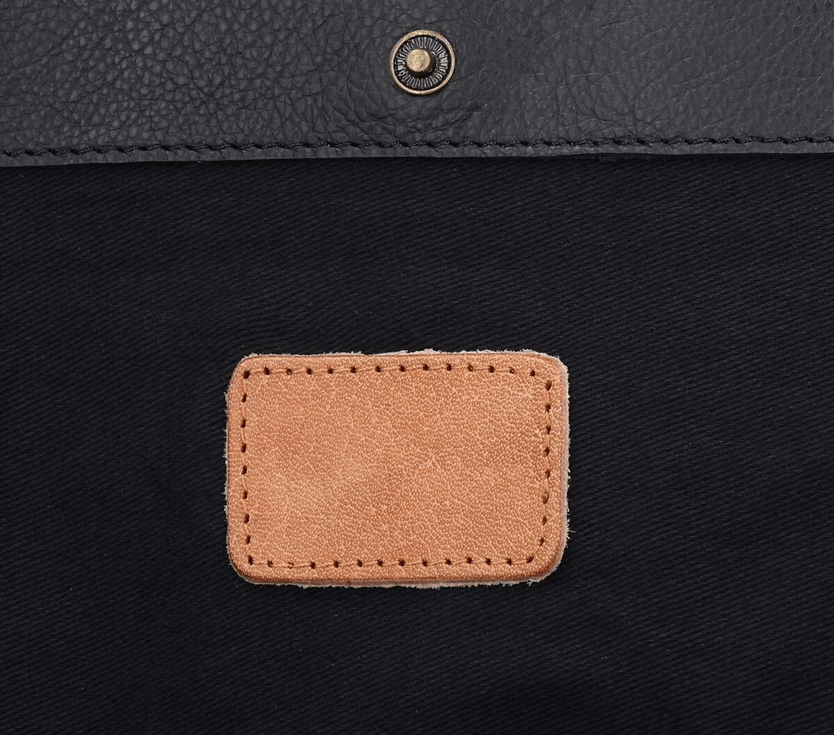 Premium Black Leather Pet Carrier Bag thumbnail 2