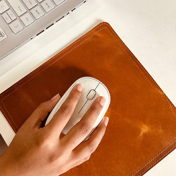Premium Full-Grain Leather Mouse Pad