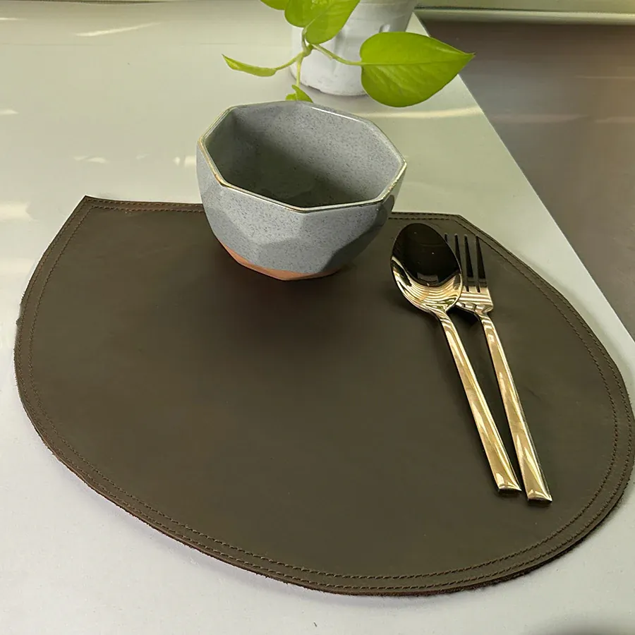 Premium Leather Dining Table Placemat - Elegant & Durable thumbnail 2