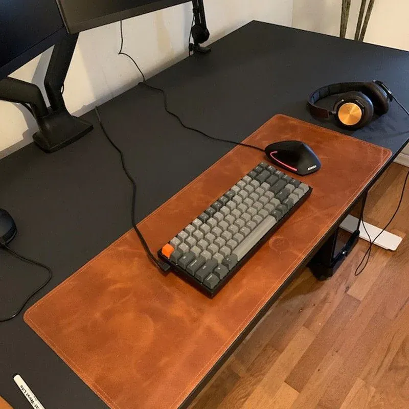 Premium Leather Office Desk Mat - Elegant Work Surface Protector thumbnail 12