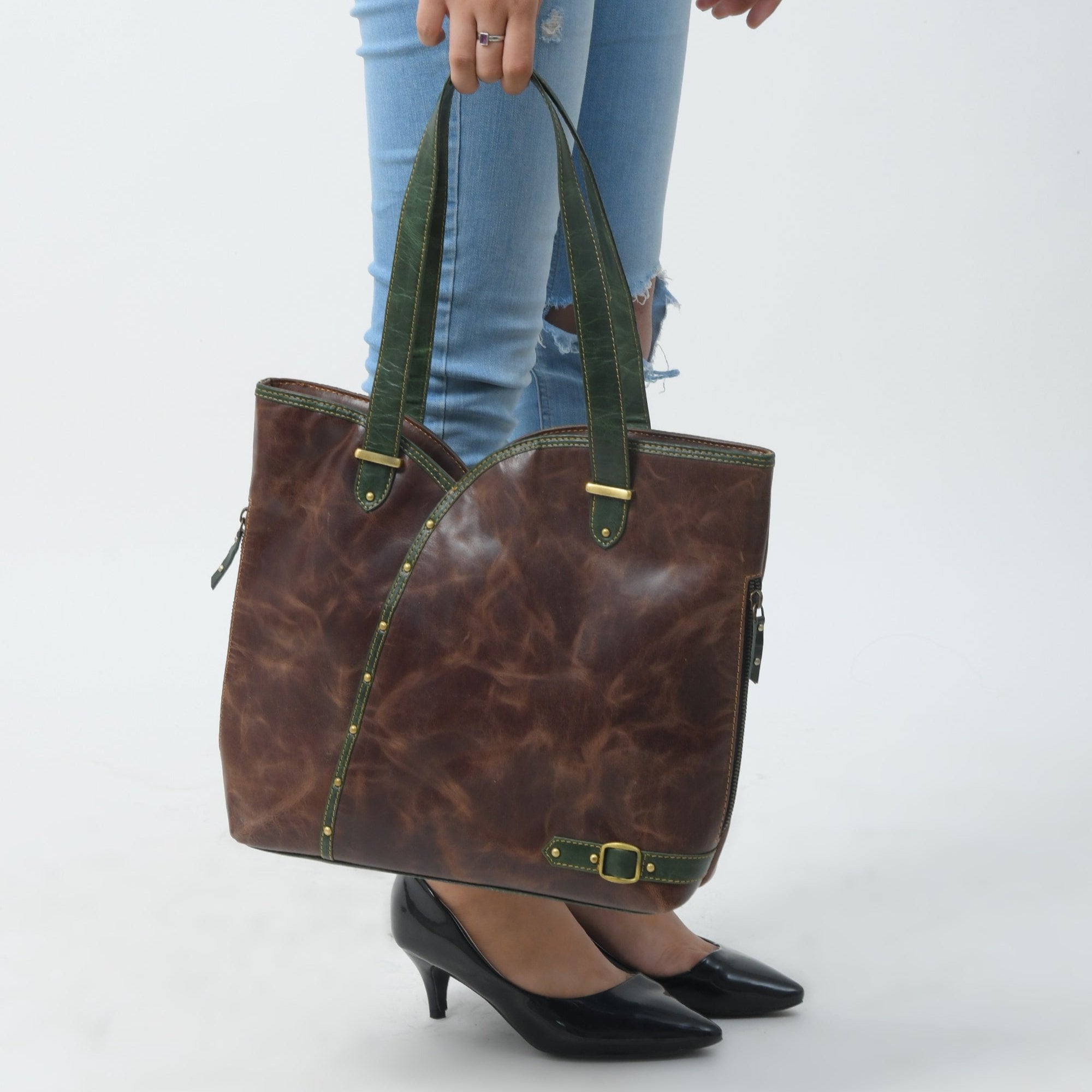 The Riley Handbag - Brown thumbnail 7