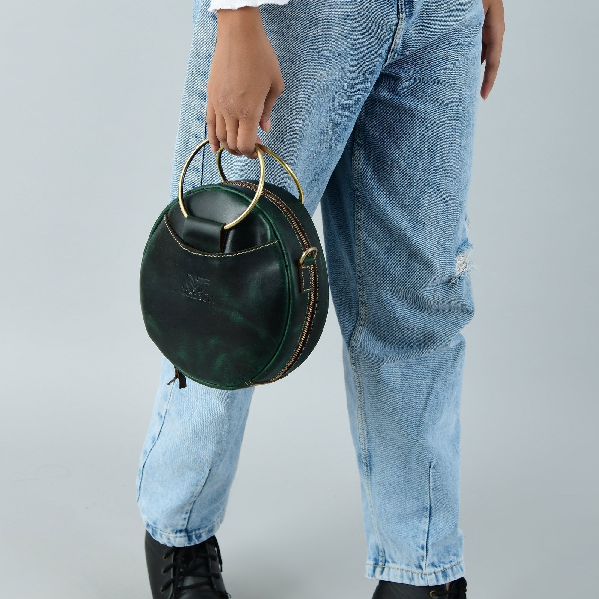 Rosie Sling Circle Bag thumbnail 4