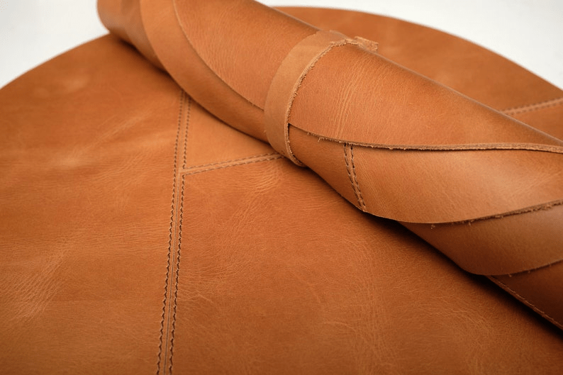 Round Leather Placemats Set thumbnail 3