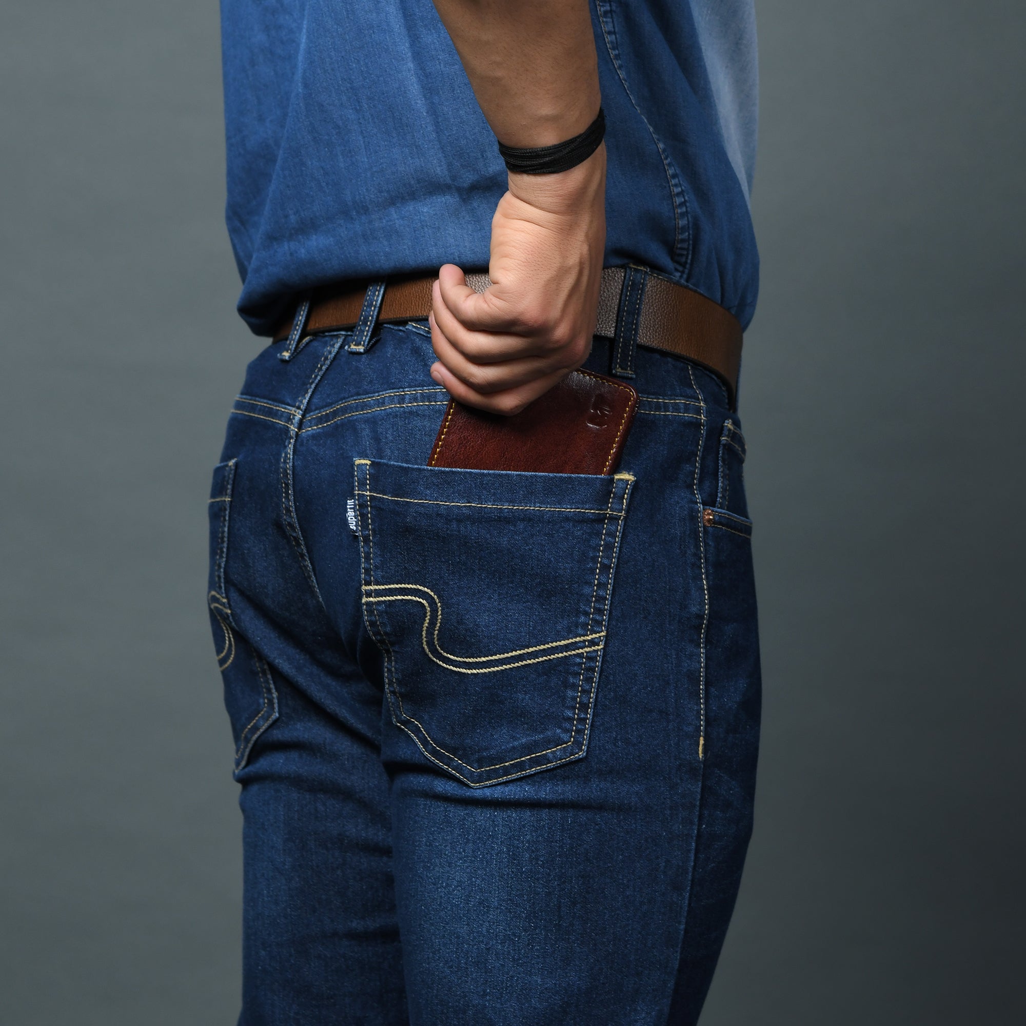 Ryan Classic Bi-Fold Wallet thumbnail 2