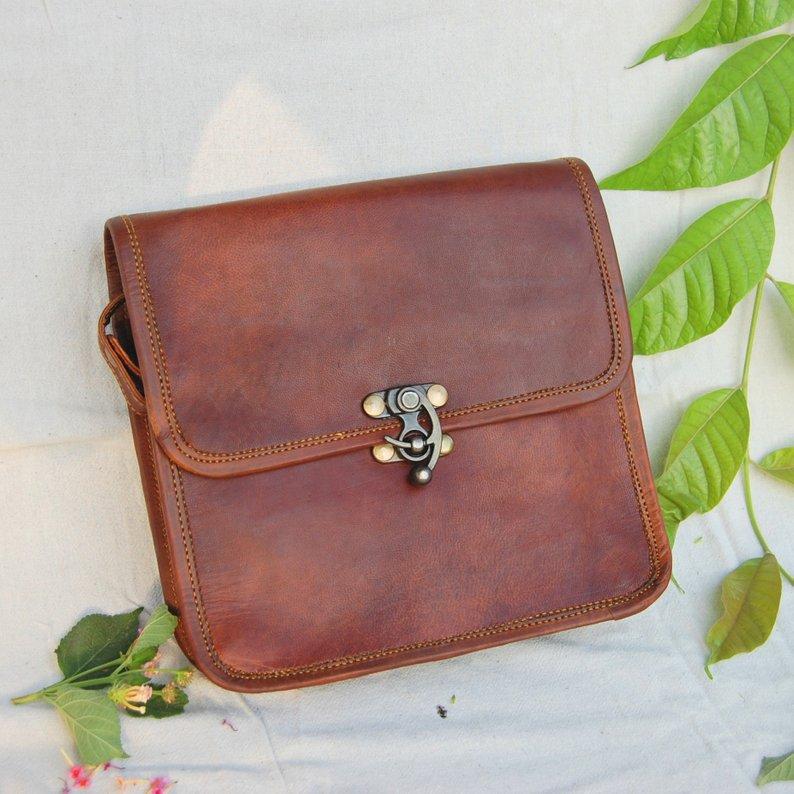 Small Shoulder Crossbody Leather Bag thumbnail 3