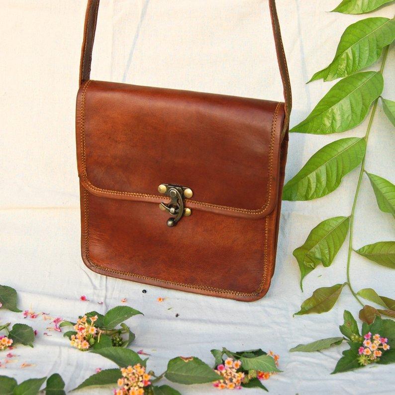 Small Shoulder Crossbody Leather Bag thumbnail 8