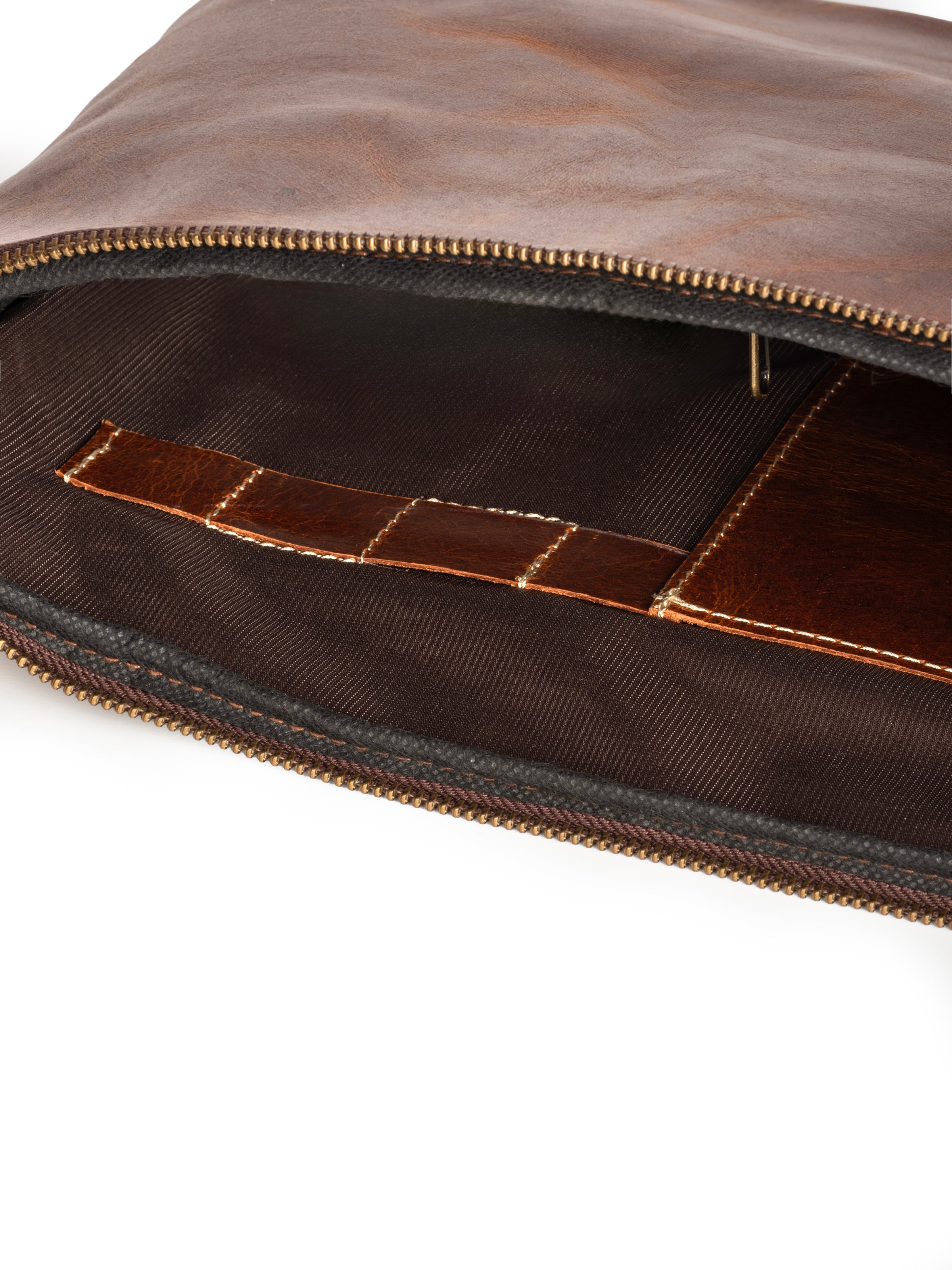 Tan Laptop Sleeve thumbnail 4