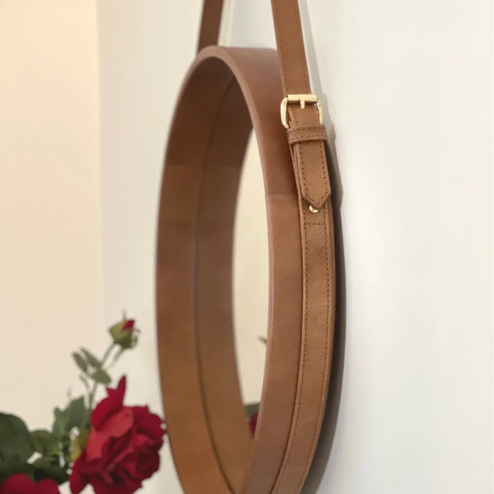 Tan Leather Hanging Mirror thumbnail 5