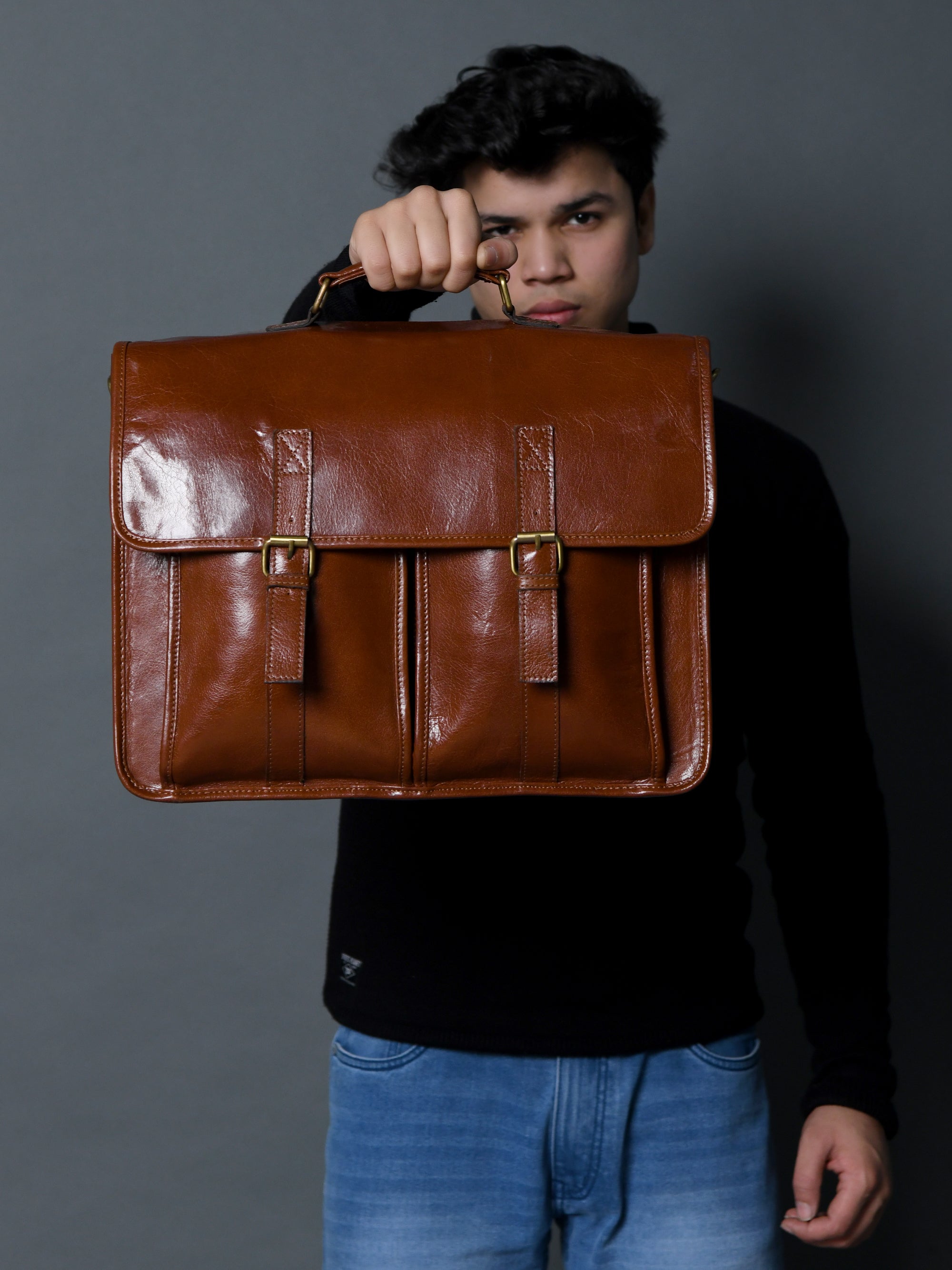 The Architect Brown Executive thumbnail 9