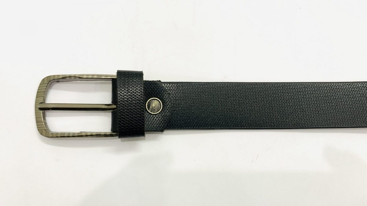 IndiFash Buffalo Leather Everyday Belt | Buffalo Leather | Black Colour thumbnail 3