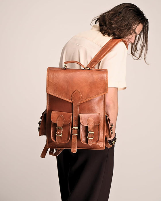 Vintage Leather Backpack Rucksack thumbnail 9