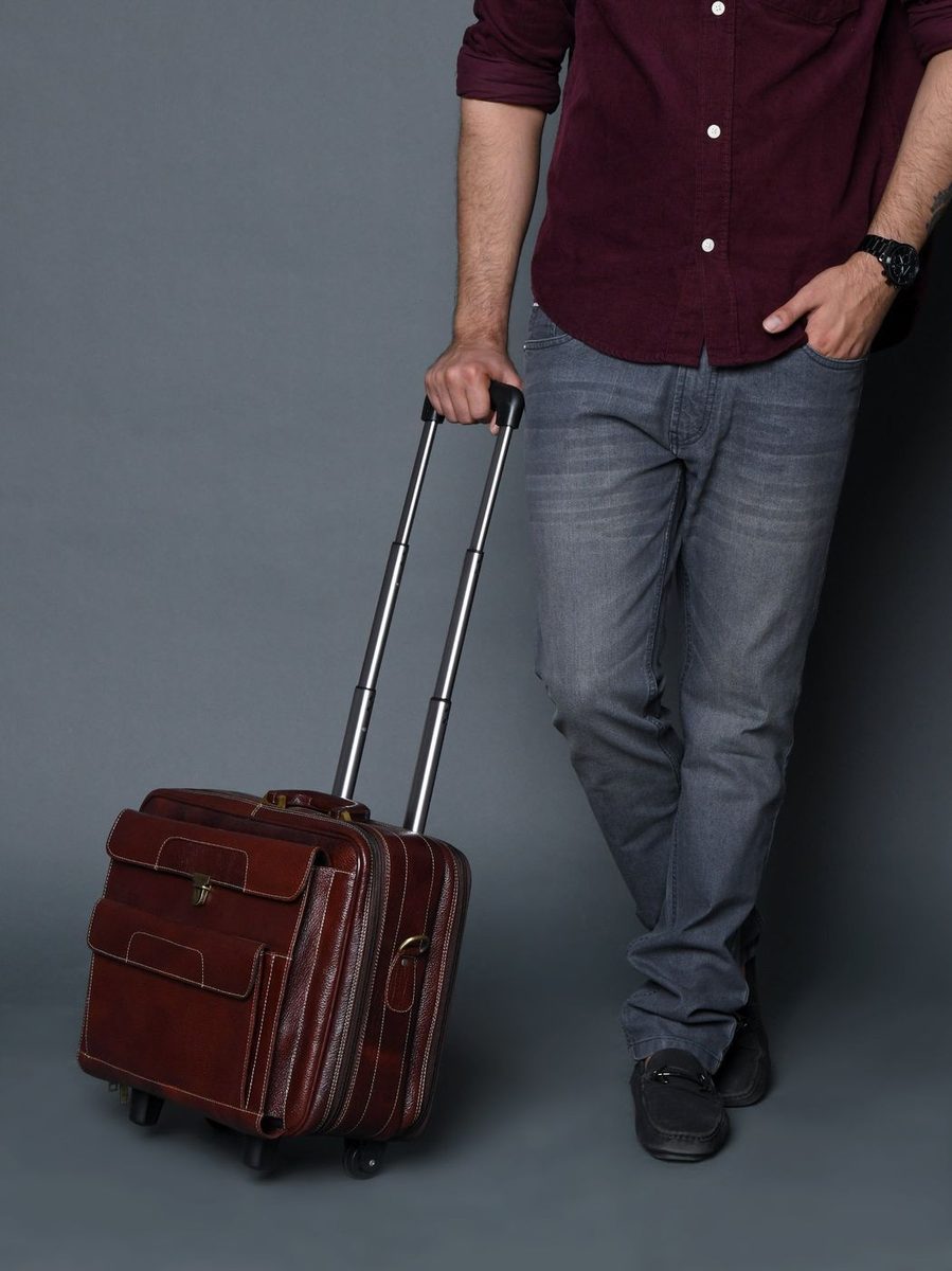 Wanderer Leather Trolly Suitcase Bag thumbnail 6