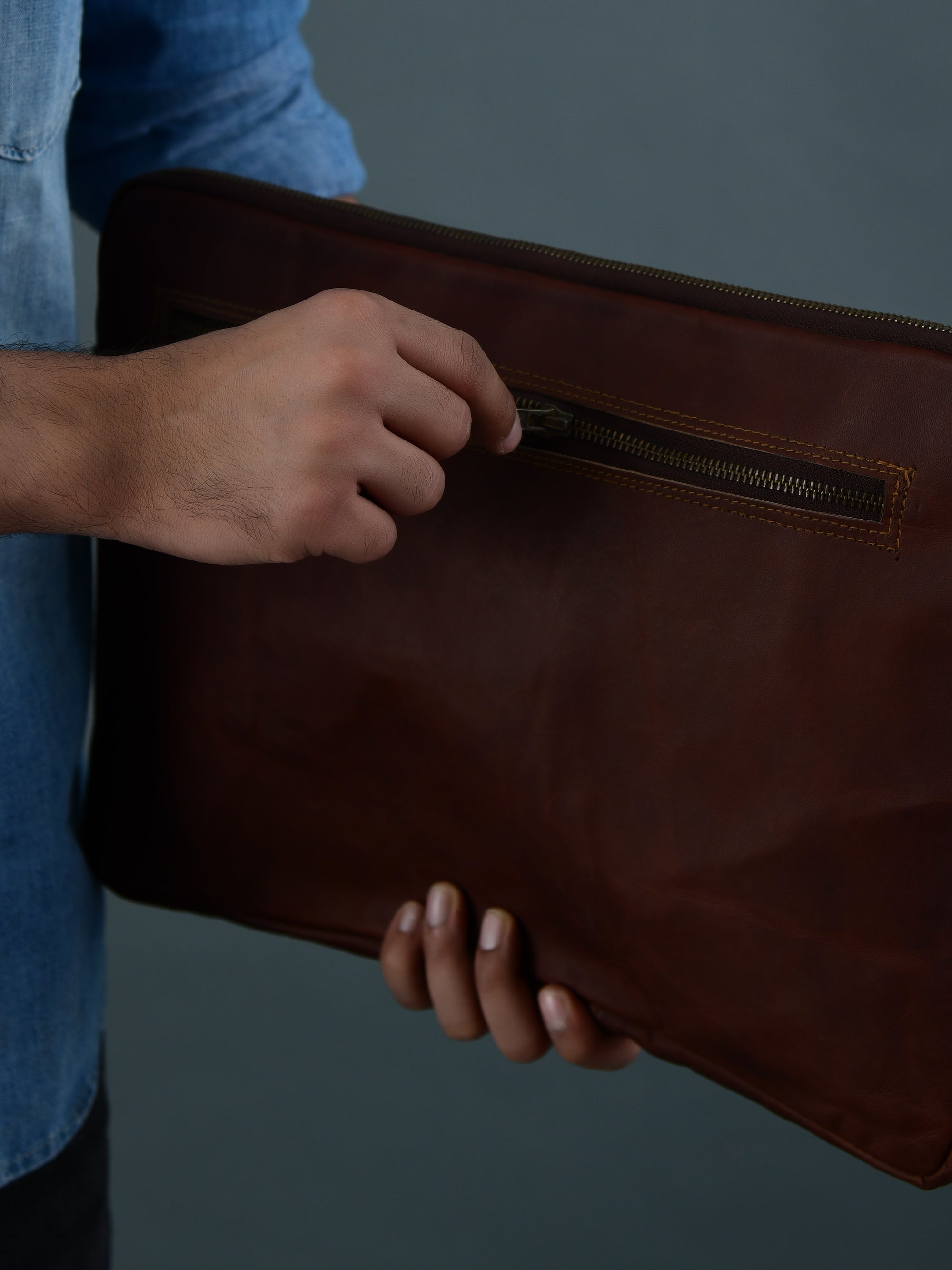 Zento Laptop Sleeve - Dark Brown thumbnail 6