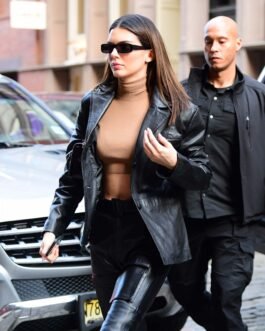 Kendall Jenner flashes her toned abs – Leather Jacket